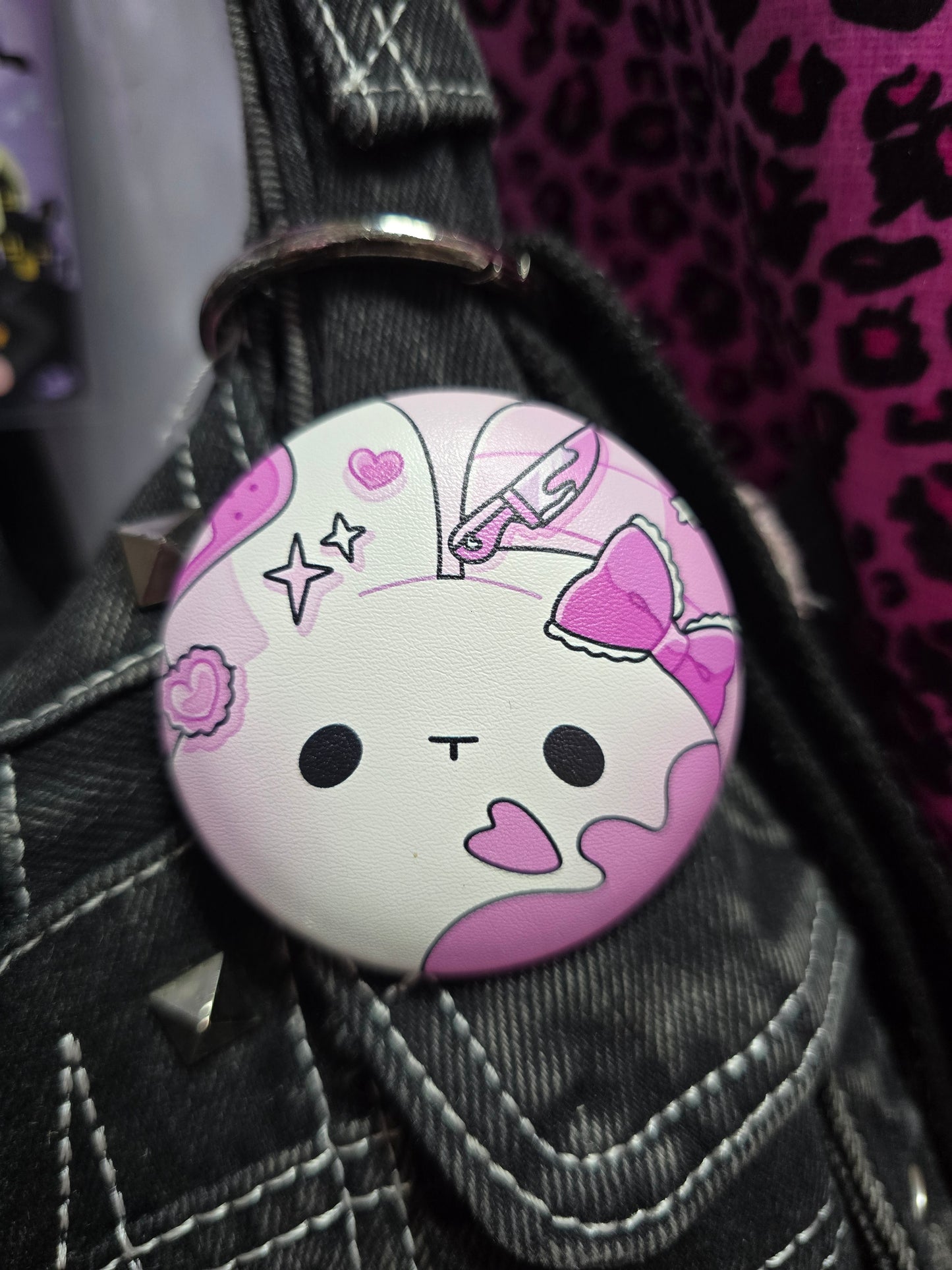 PU BUTTON BADGE - STABBIT