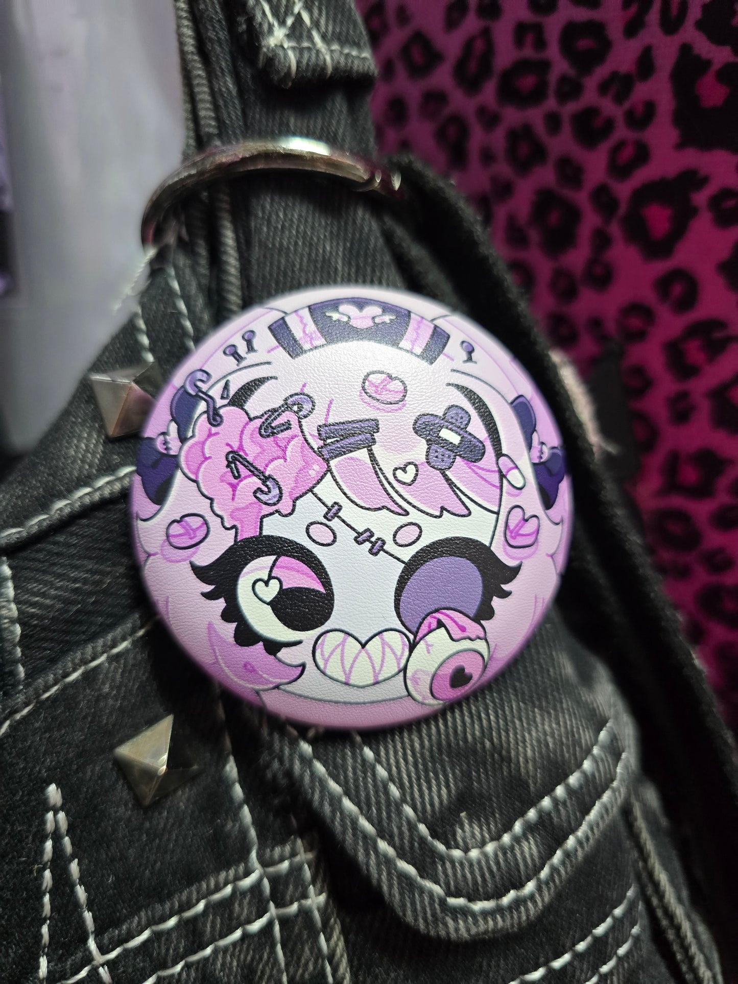 PU BUTTON BADGE - BABIE