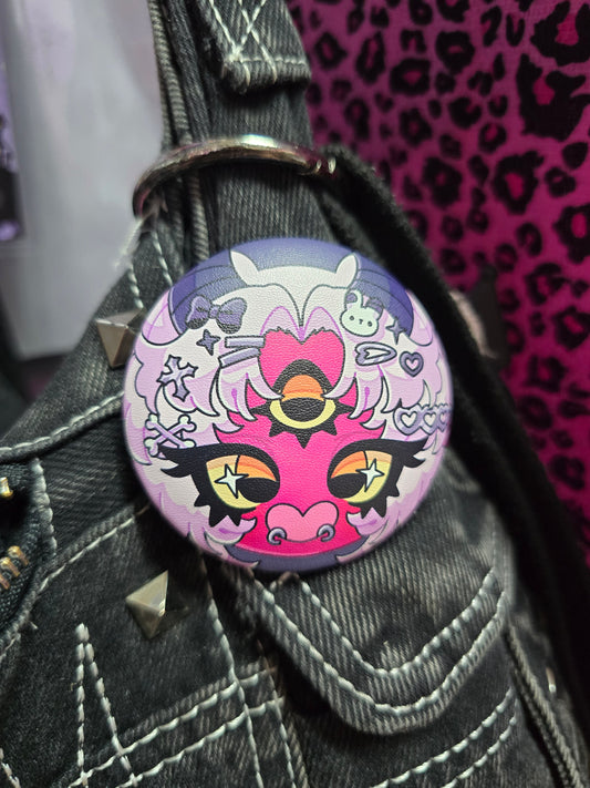 PU BUTTON BADGE - AXEL